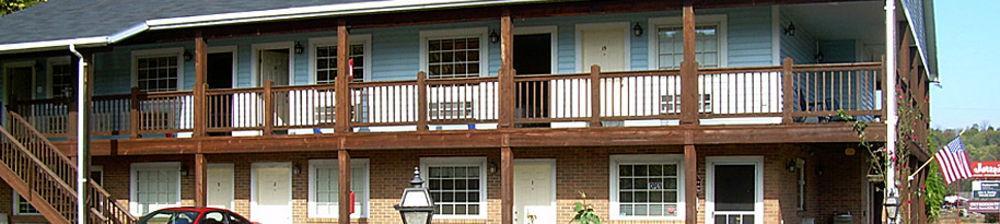 Roscoe Motor Inn Coshocton Exterior photo